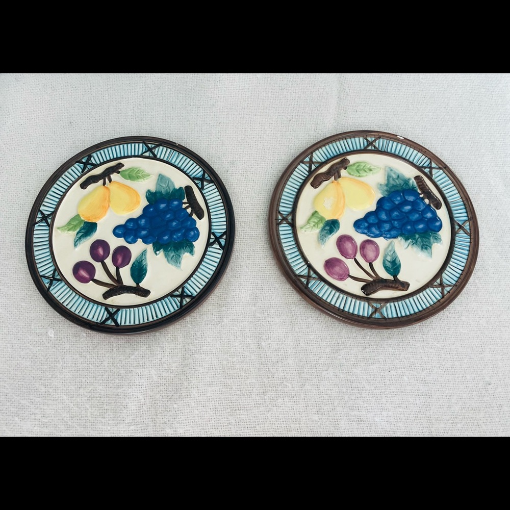 Set of 2 Mikasa Garden Harvest Trivets